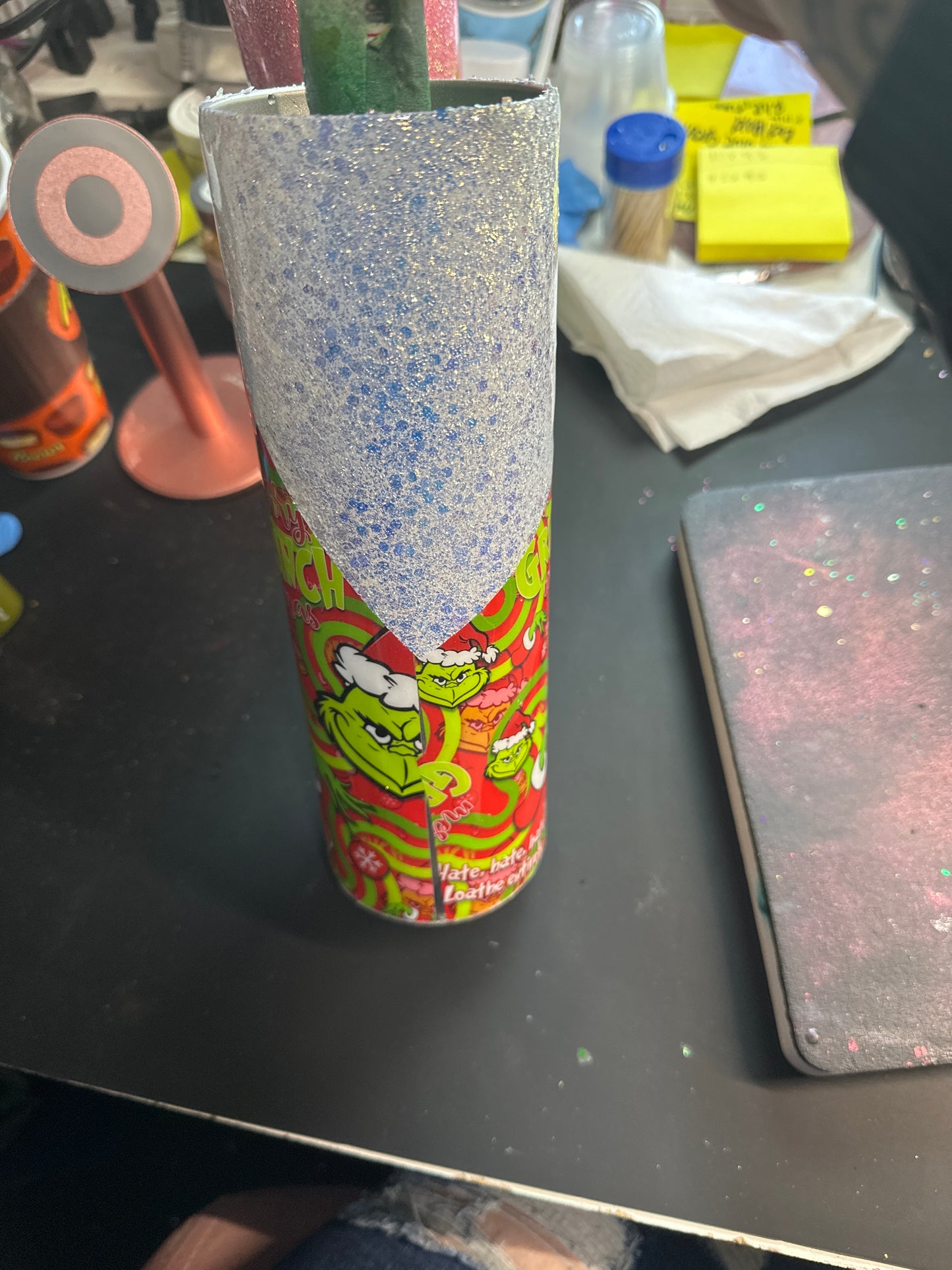 30 oz red and green green man