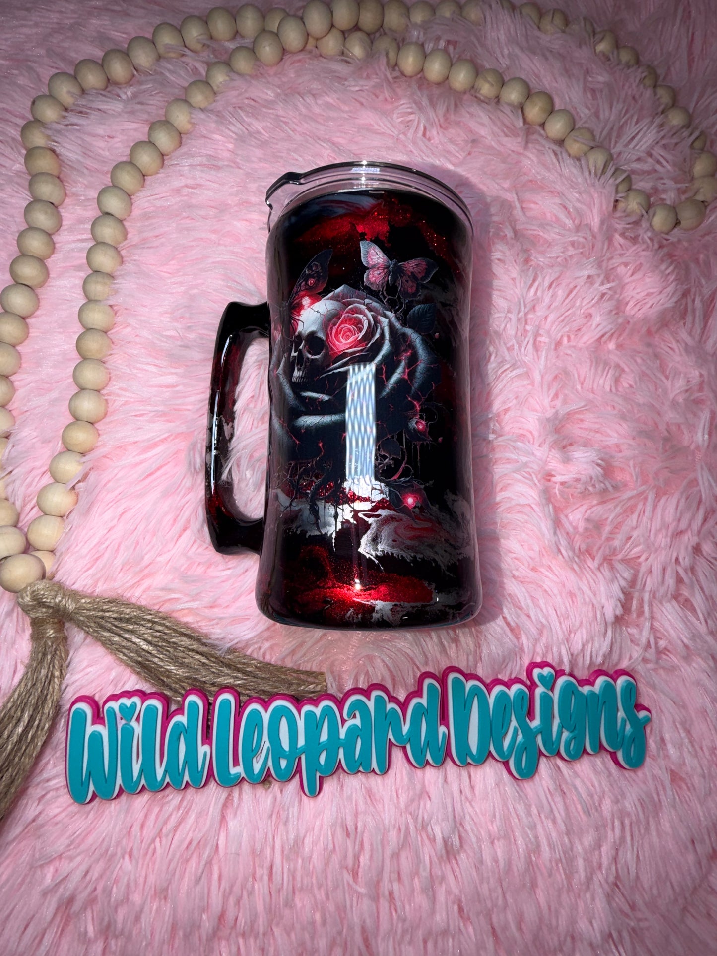 23-20 oz beer mug red and black