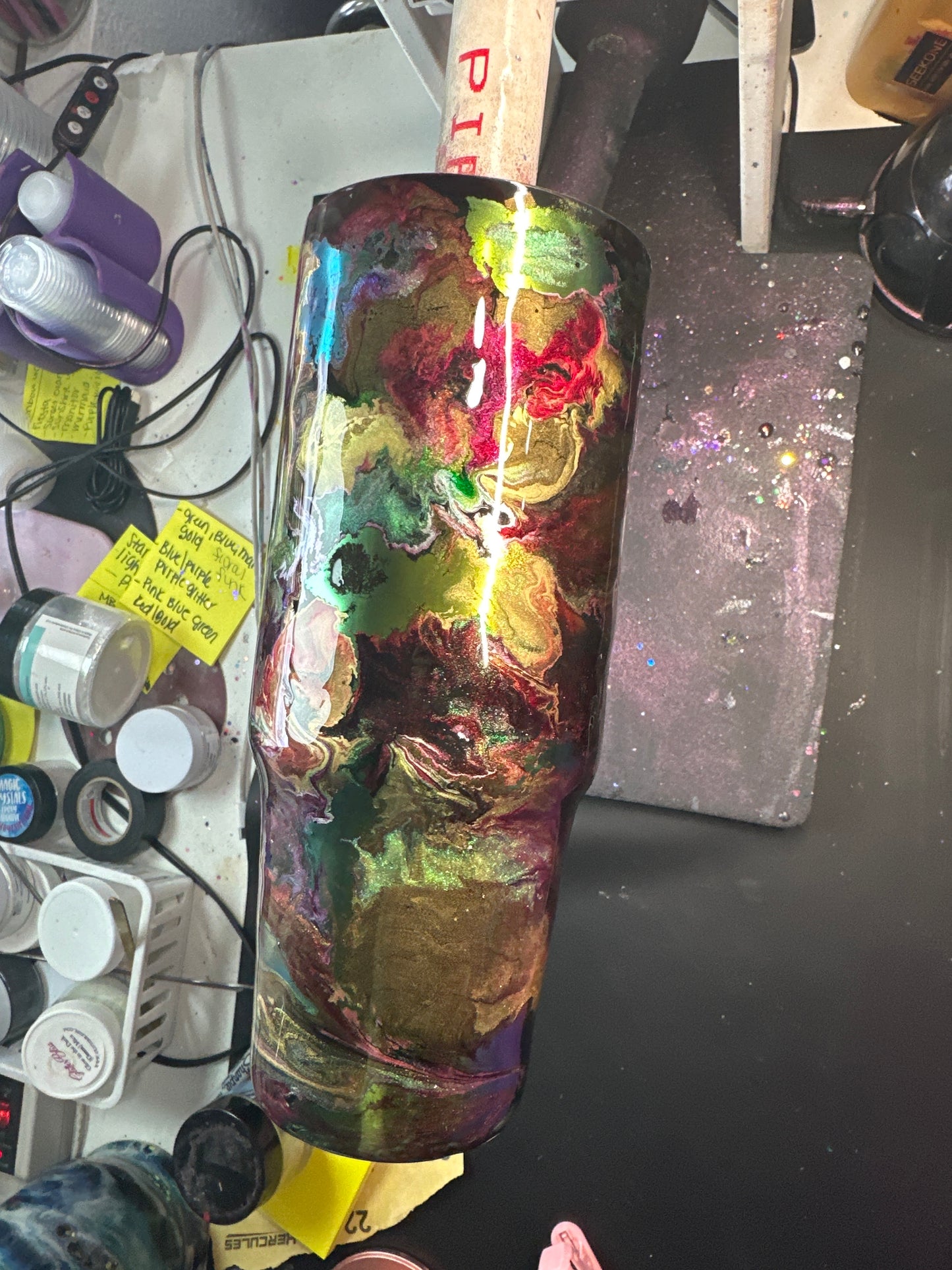30 oz clip mate - green gold maroon