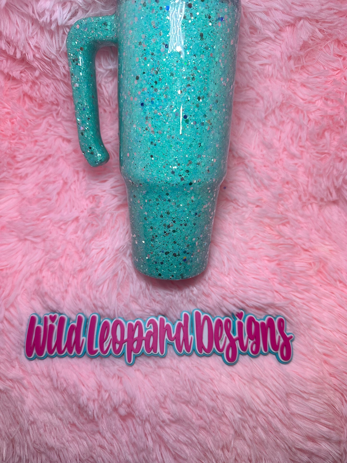 30 oz grippy - (light teal glitter)