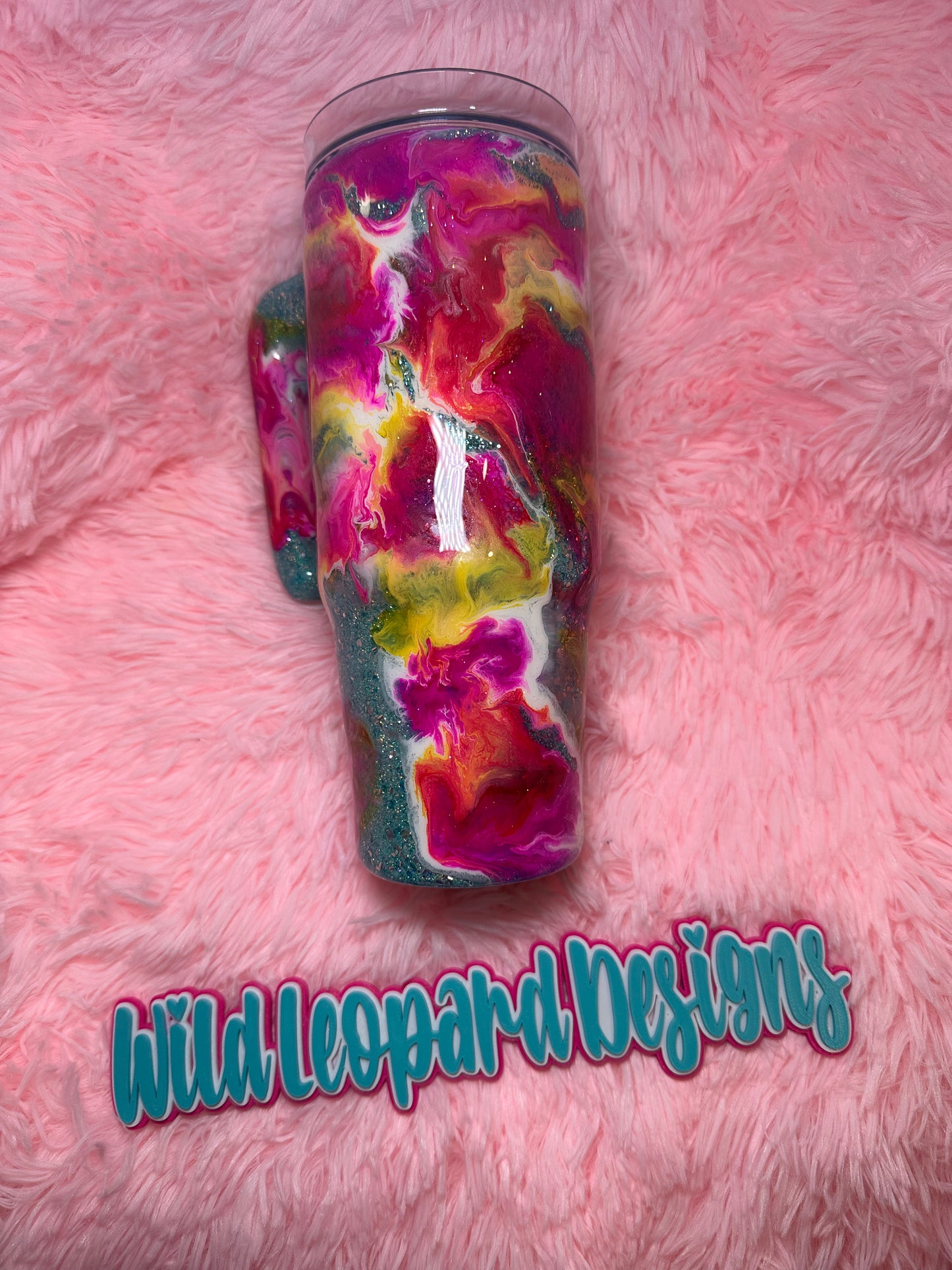 30 oz grippy - money with pink and yellow ink & teal bubble glitter