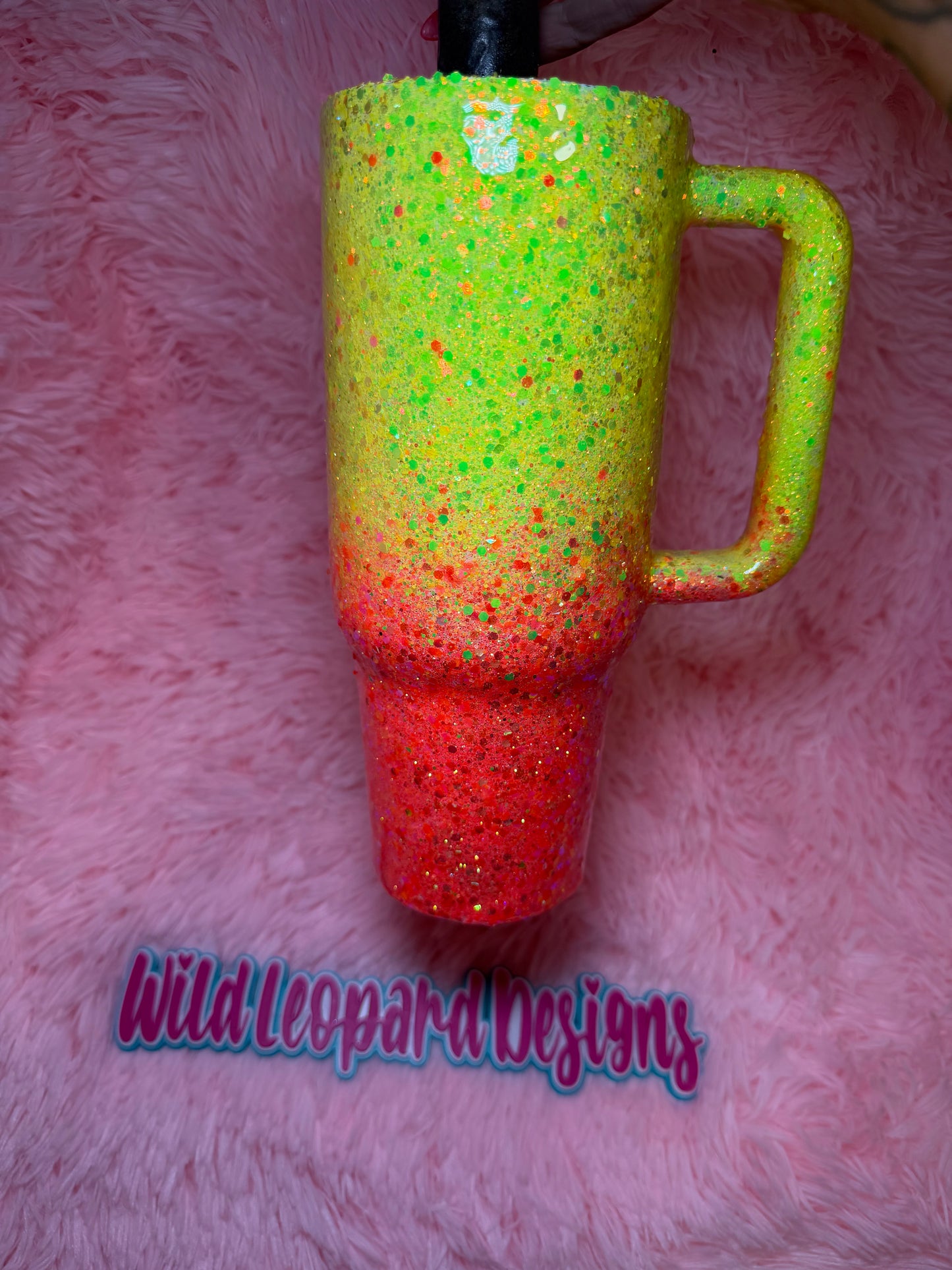 Neon yellow , orange coral 40 oz