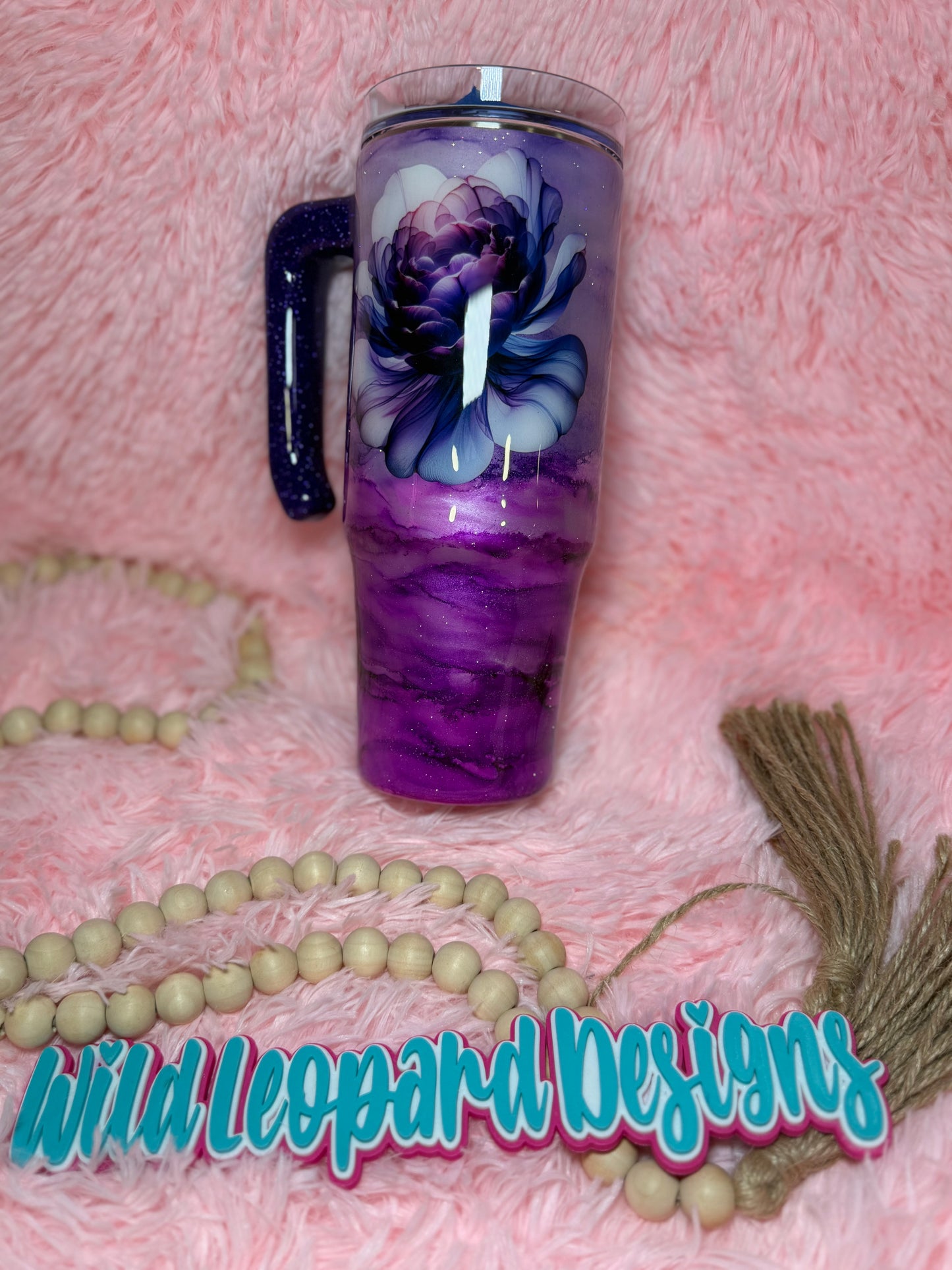 69- 30 oz grippy purple London fog