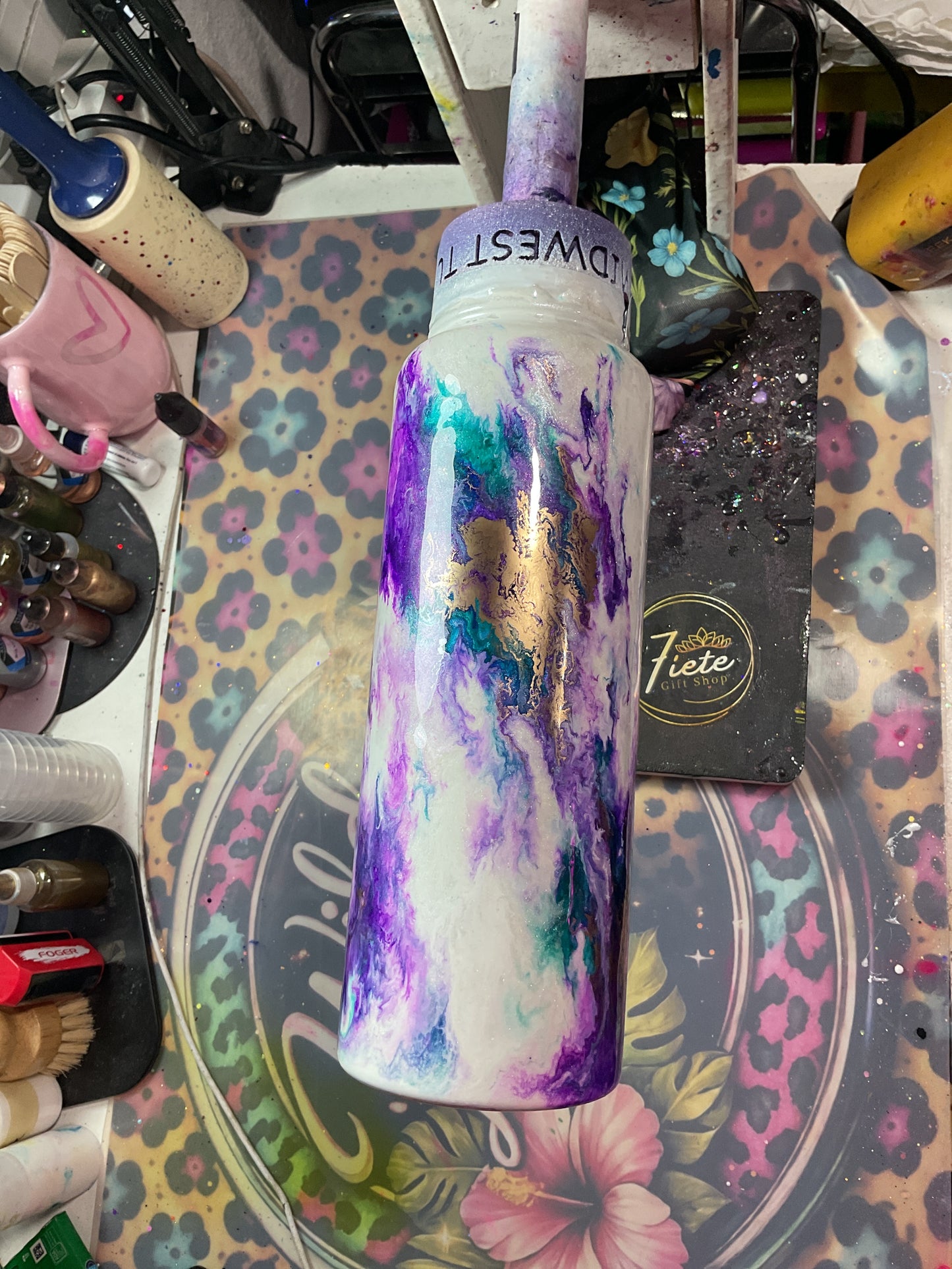 40 oz hydro , teal purple marble