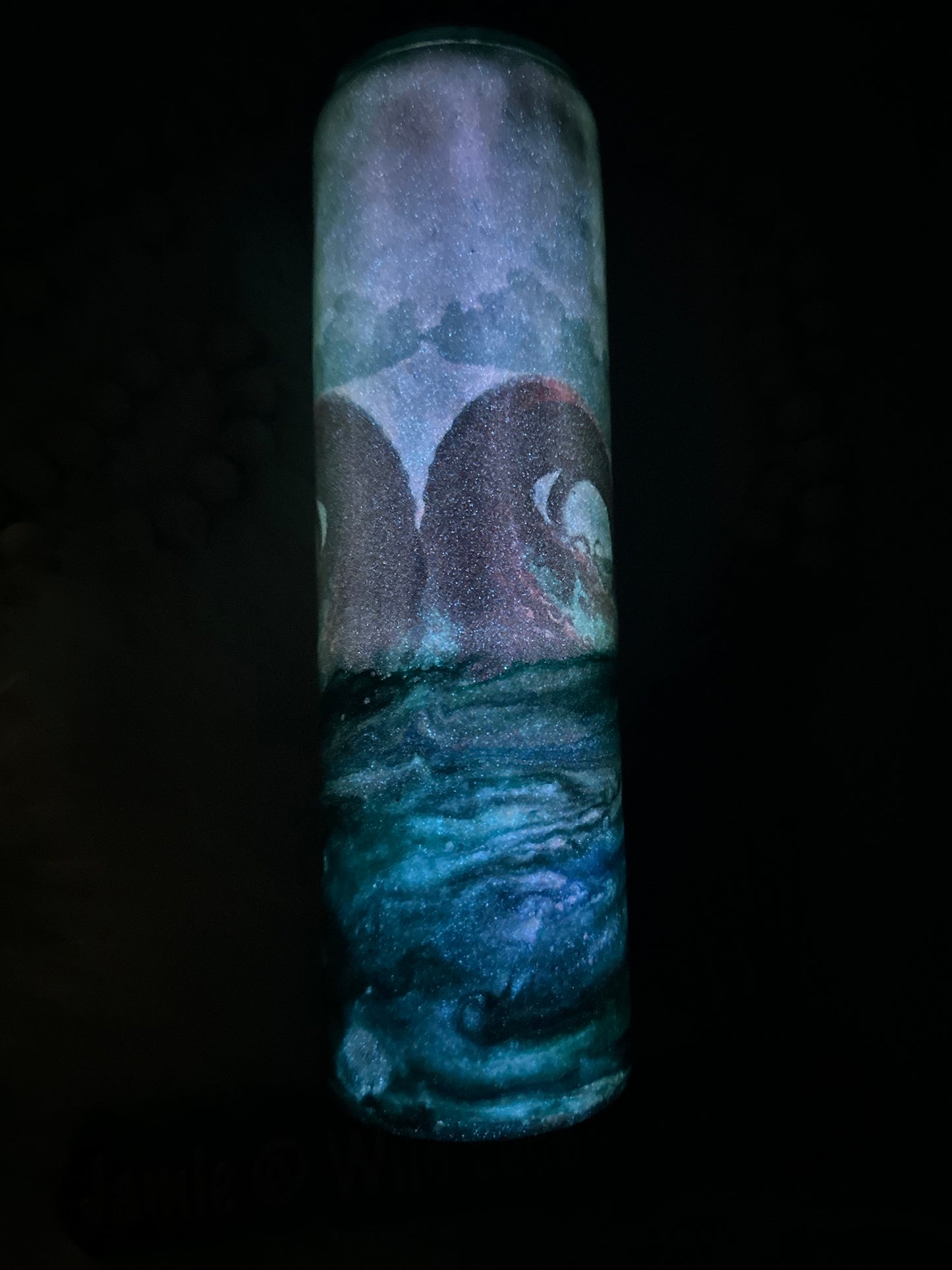 Ls # 37 - 25 oz water bottle