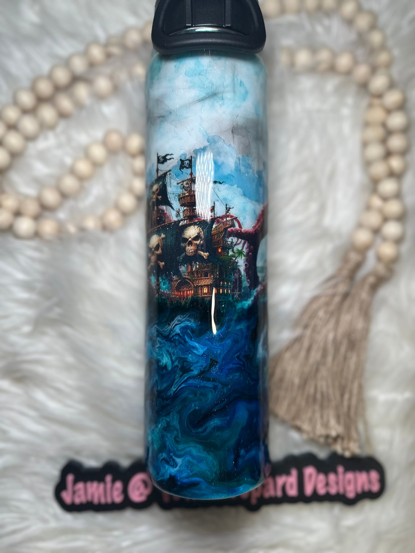 Ls # 37 - 25 oz water bottle