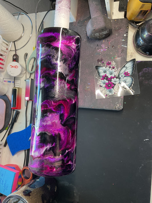 30 oz purple w butterfly