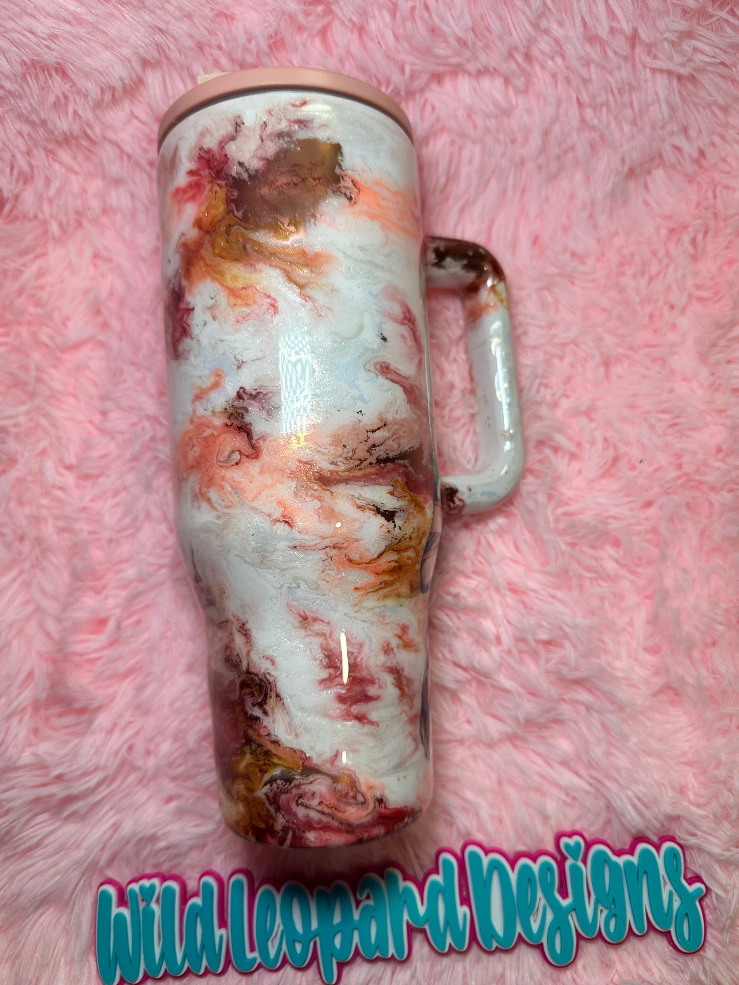 35-40 oz peach marble with flip lid now