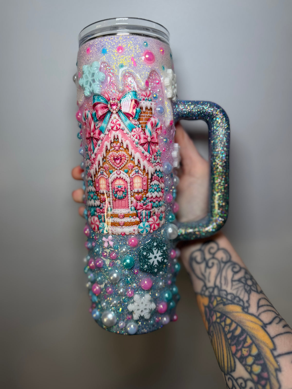 30 oz , pink blue hot cocoa weather bling