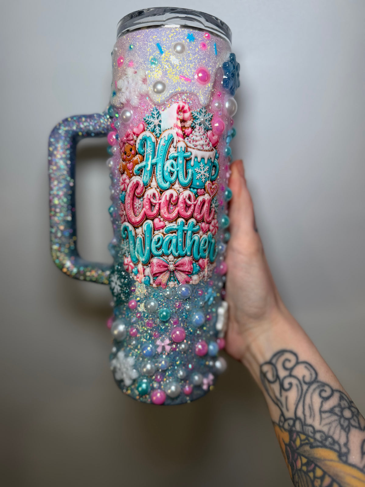 30 oz , pink blue hot cocoa weather bling
