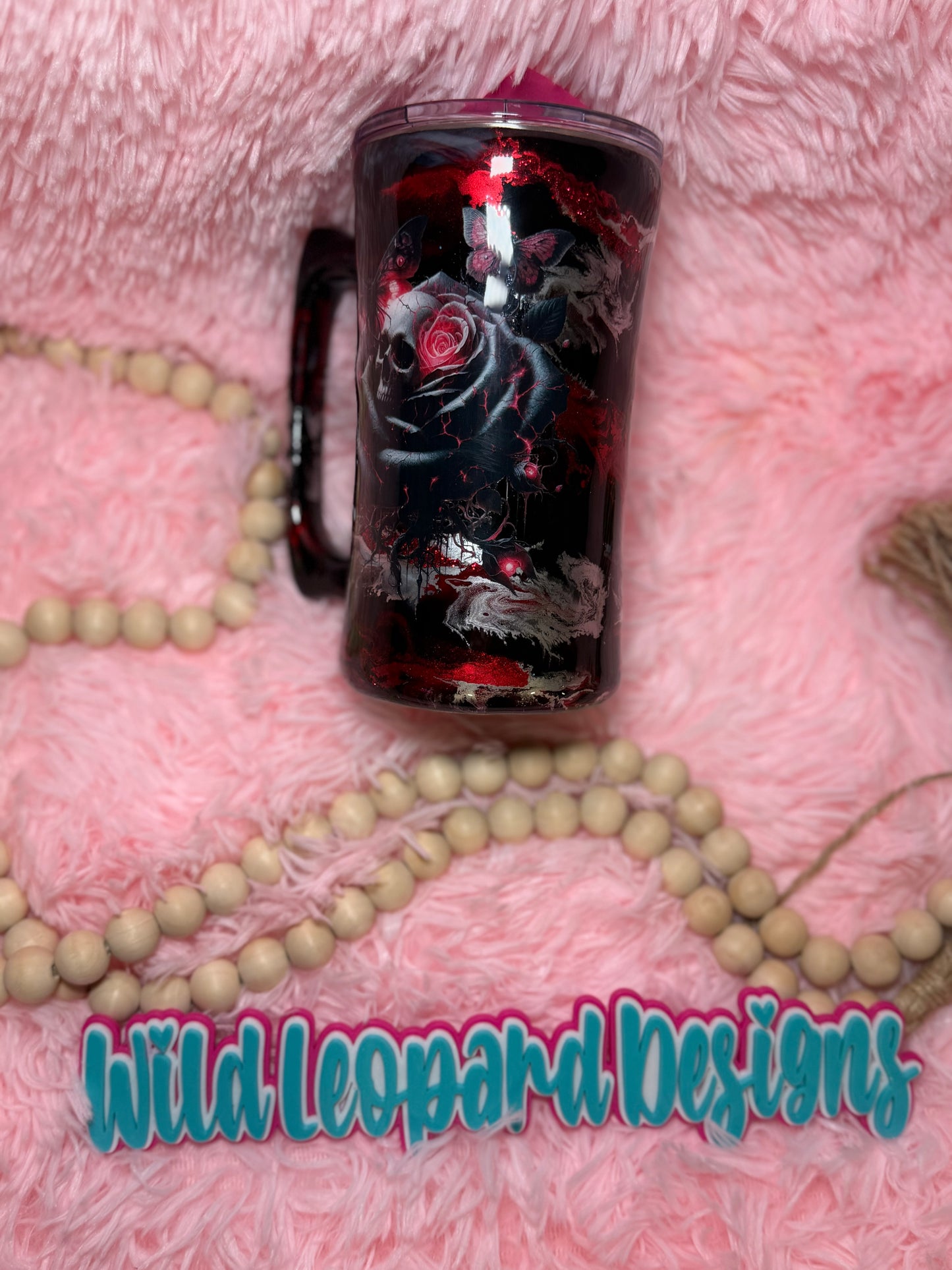 29-20 beer mug red silver skull roses
