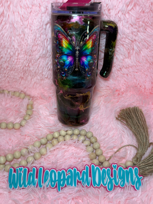 1 - 30 oz grippy rainbow butterfly