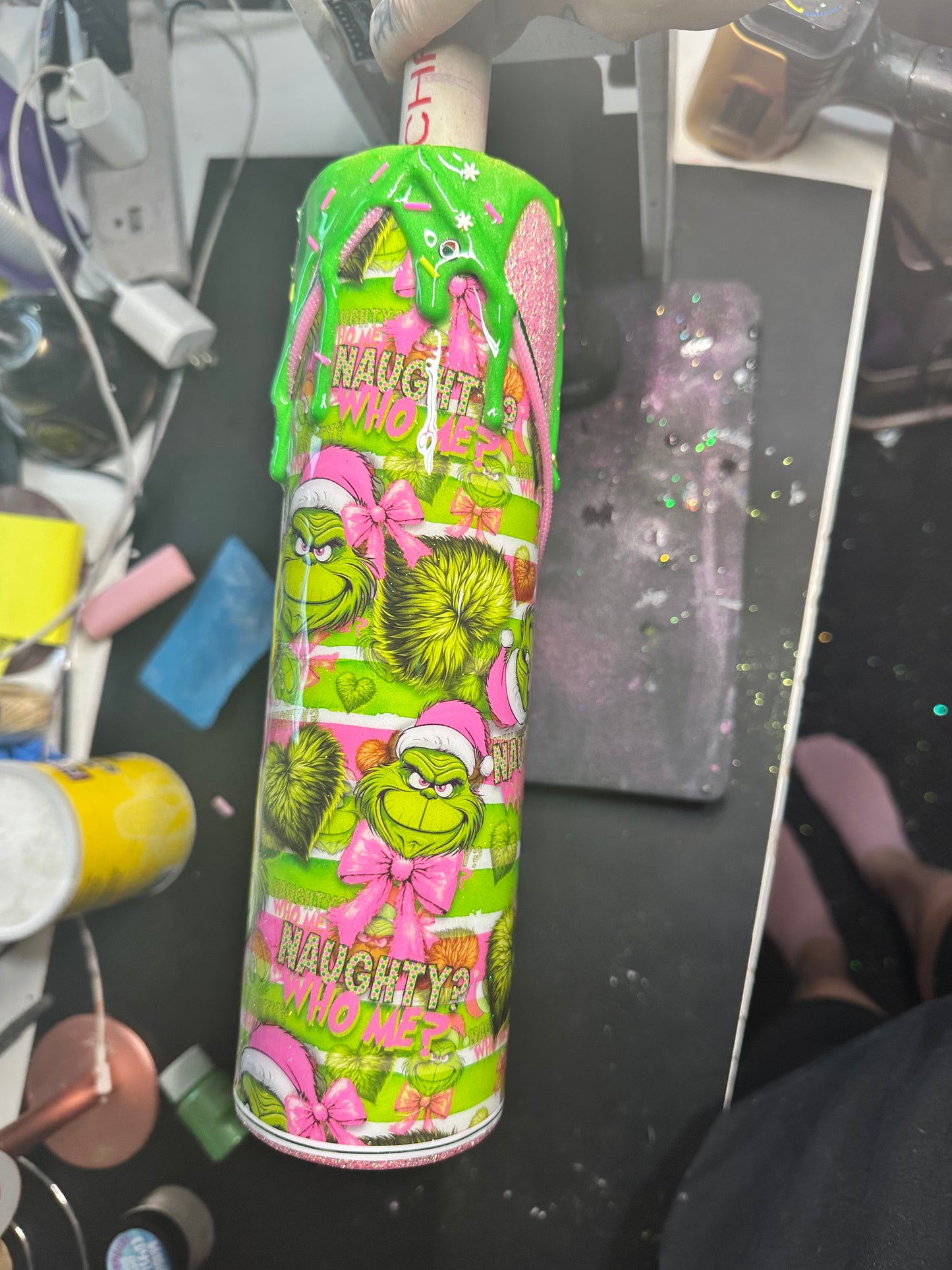 32 oz tipsy pink and green man