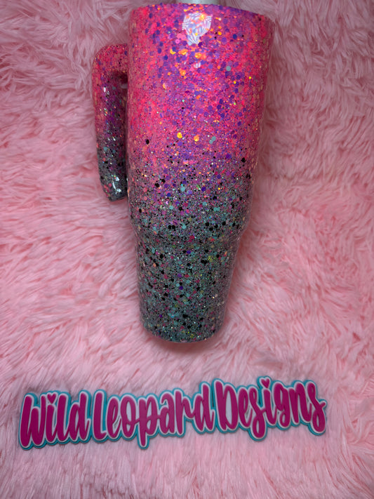 30 oz grippy - teal and pink