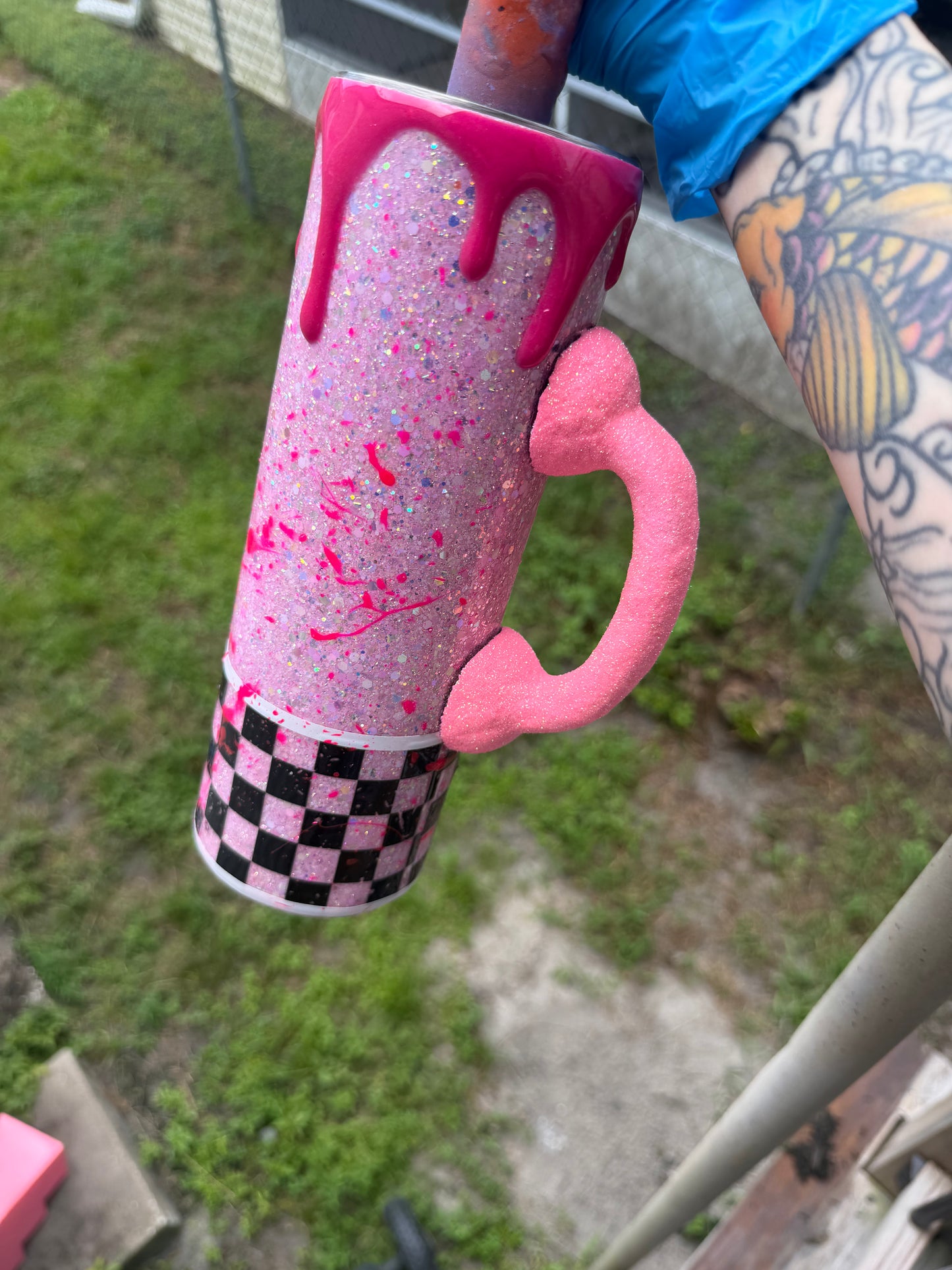 Ghost face with pink phone