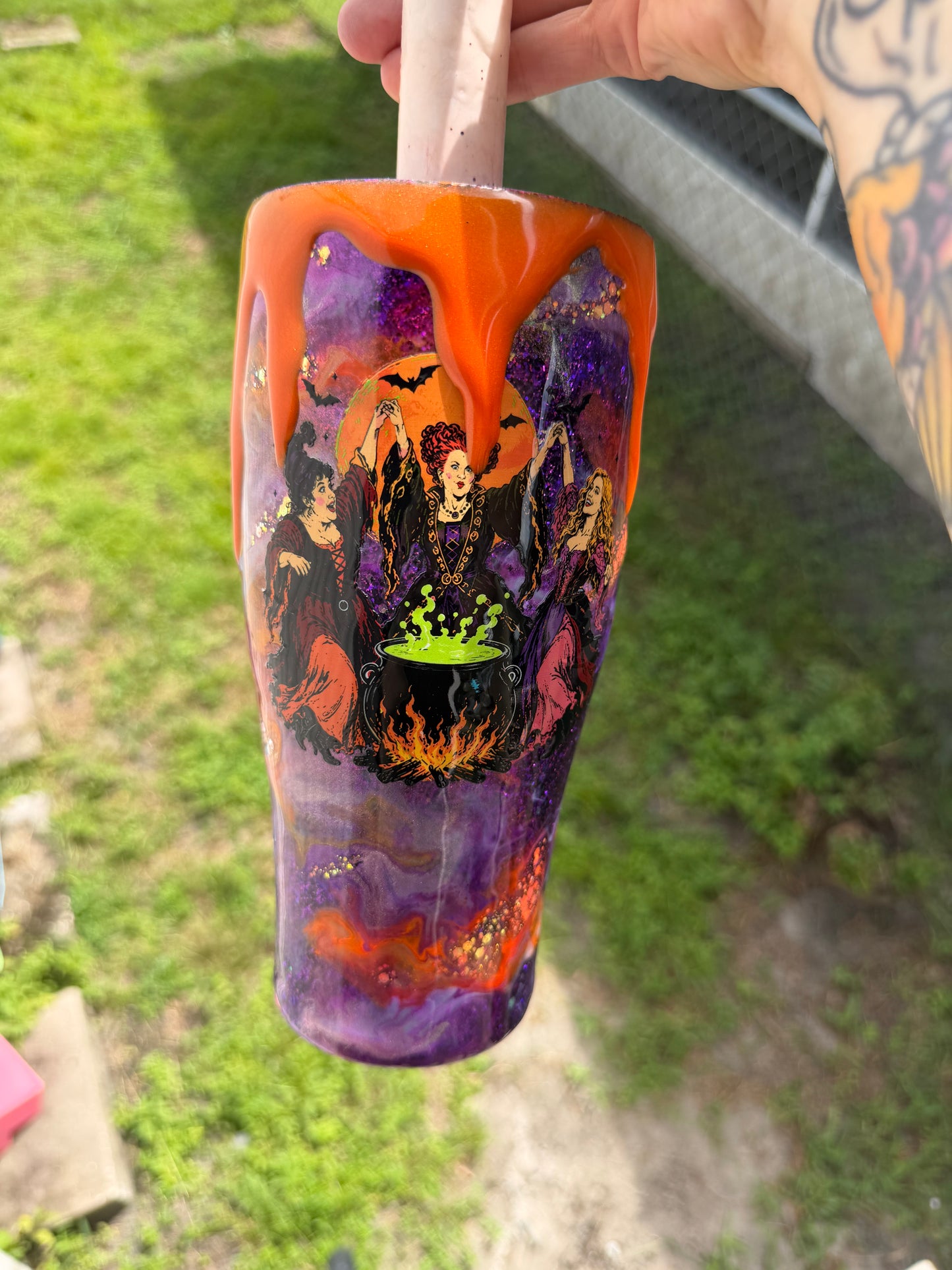 32 oz coffee caddy , hocus pocus