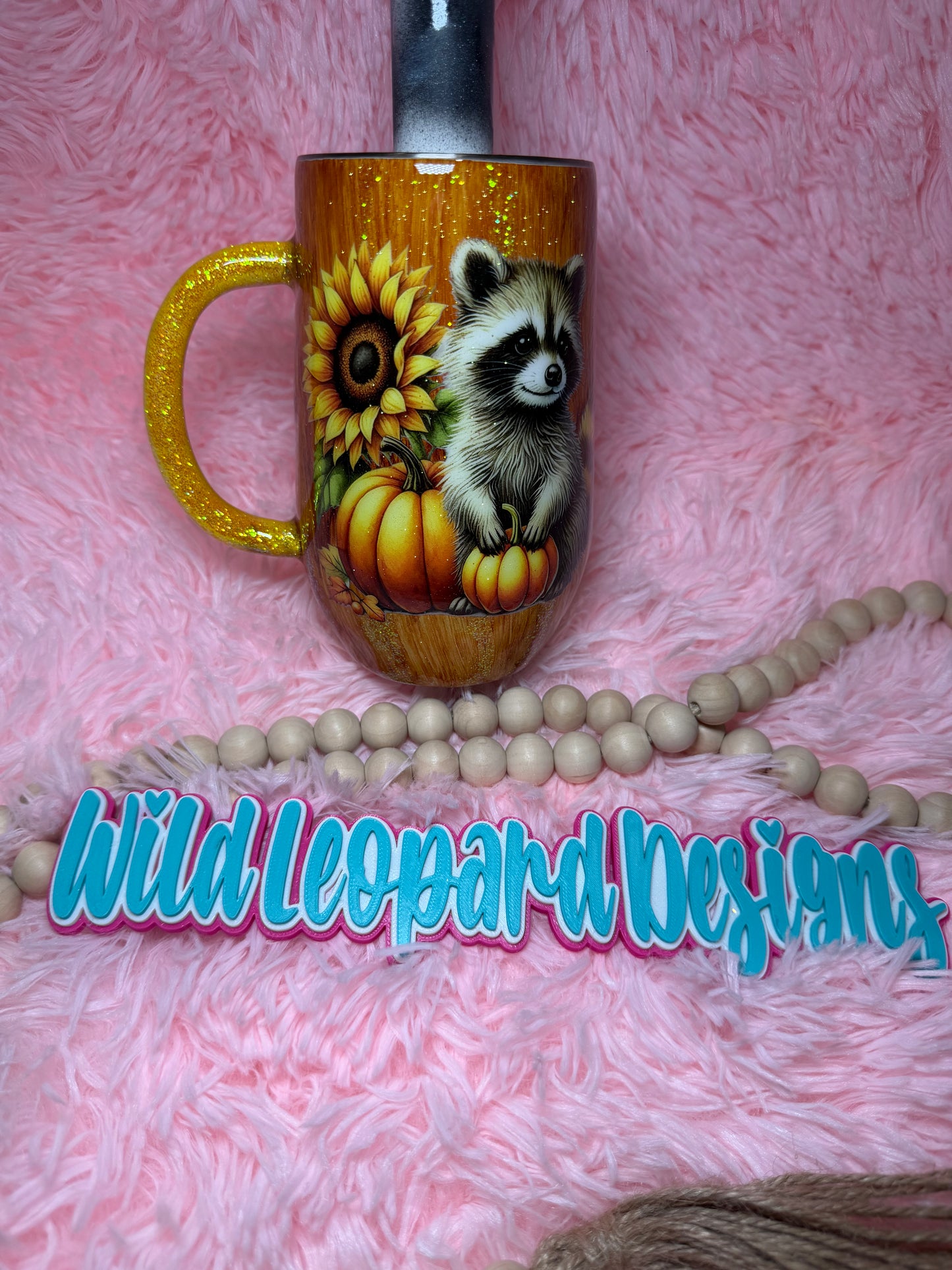 16 oz fall raccoon