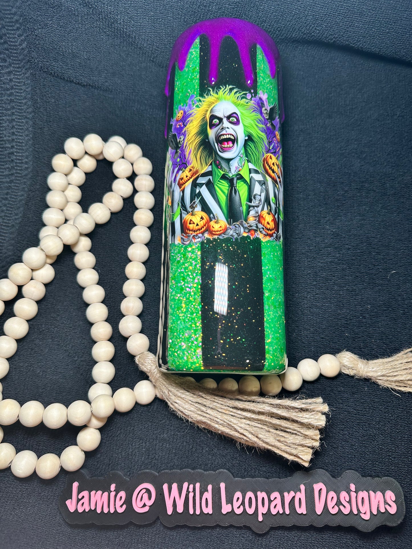 Beetle juice striped 30 oz- gayle