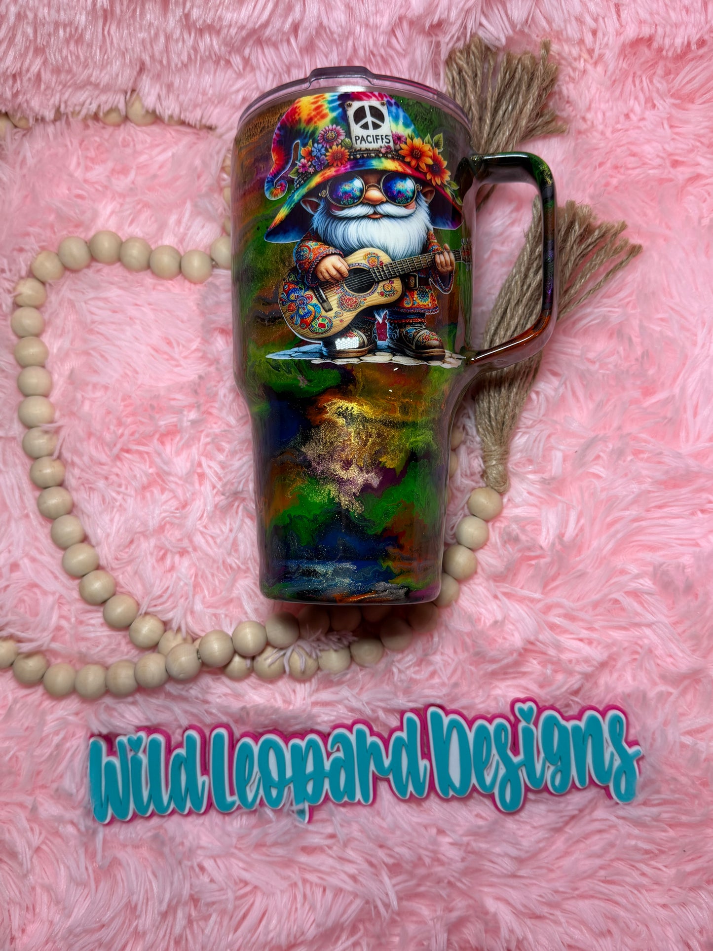 99- 30 oz handle neon hippie