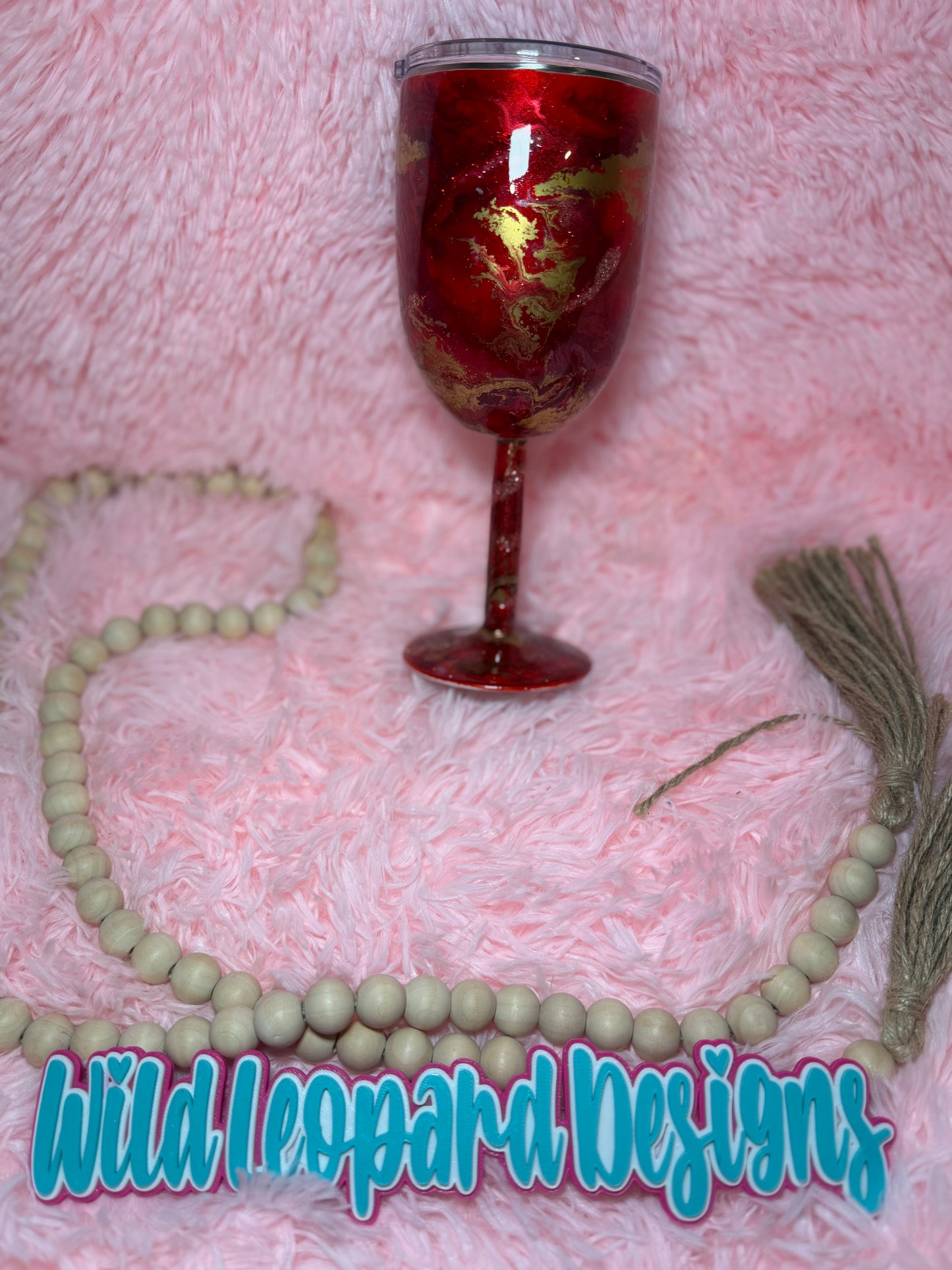 97- wine glass red gold