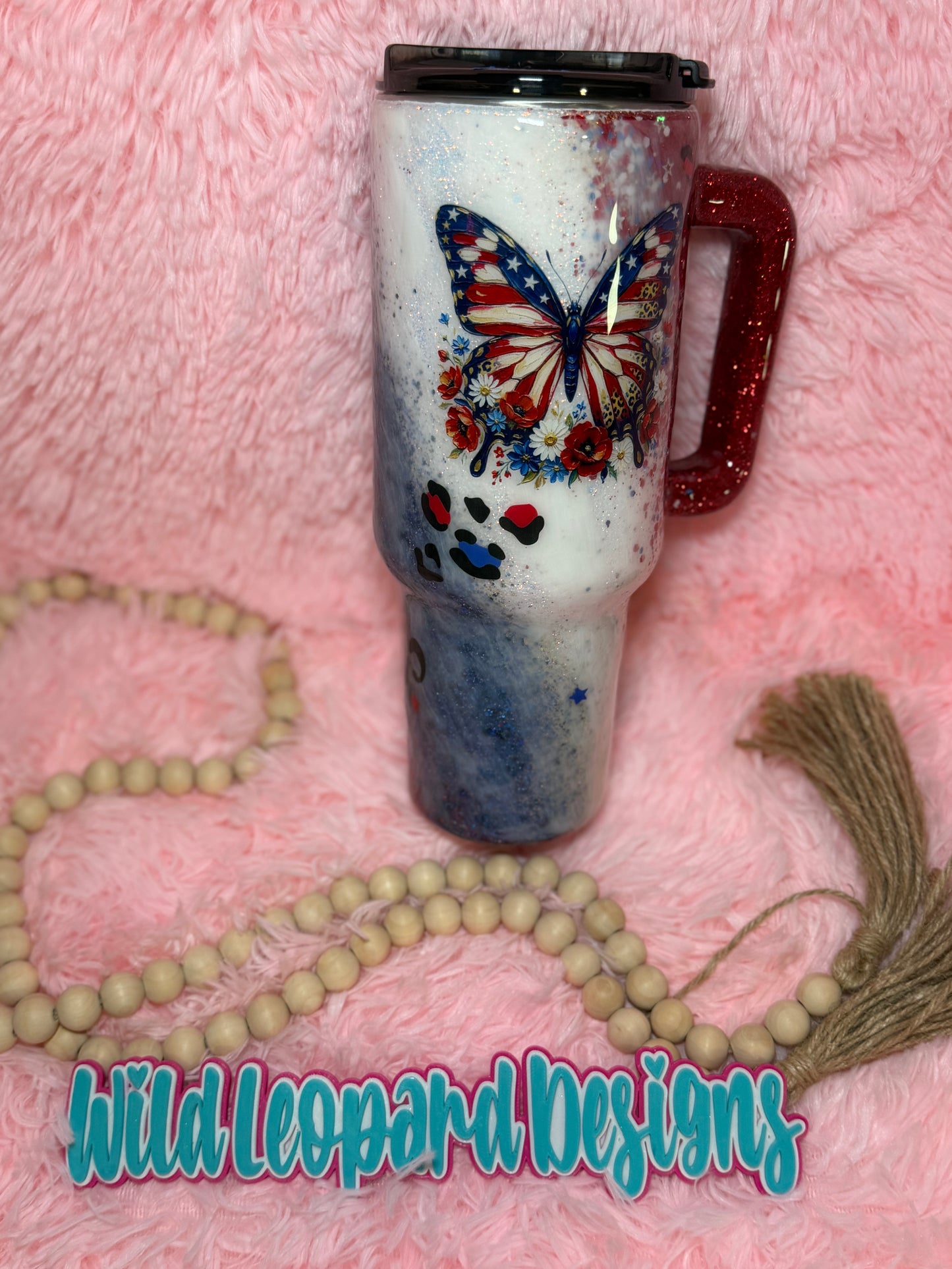 52- 40 oz red white blue milkyway